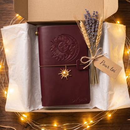 Carnet Cuir Personnalisé Prénom et Motif — Cahier Vegan Gravé