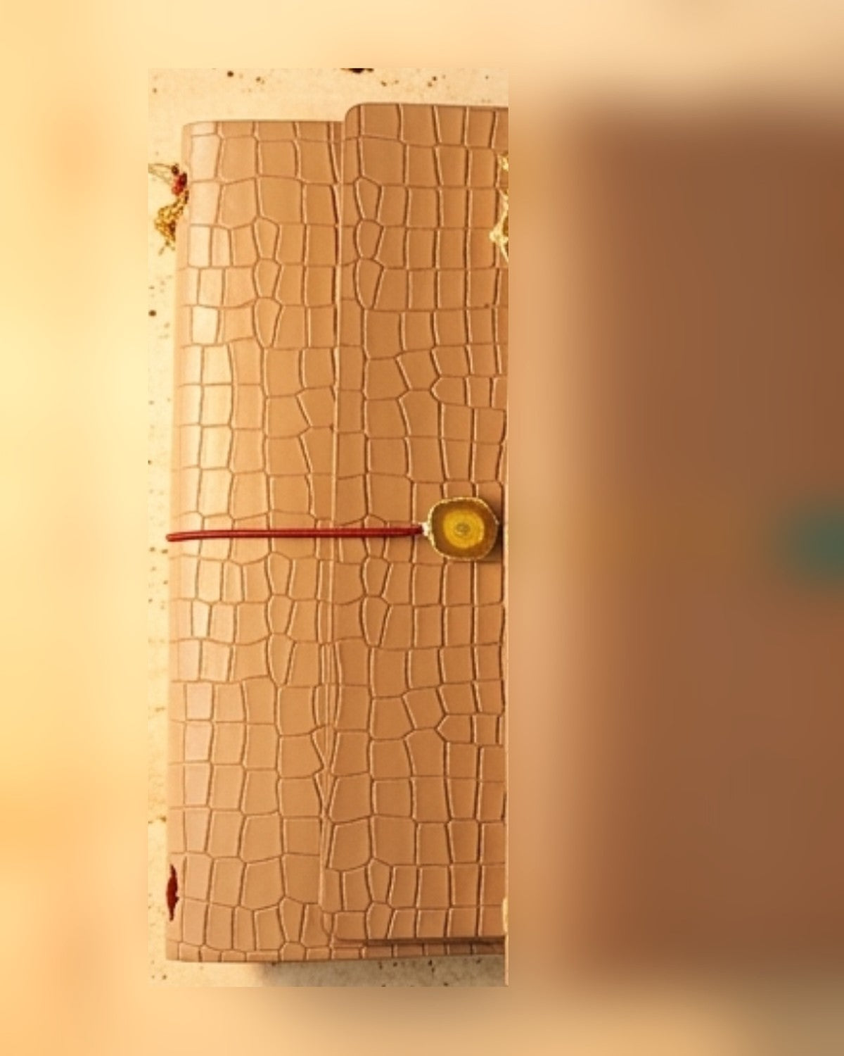 Carnet cuir vegan A5 rose poudré avec pierre agate ambre