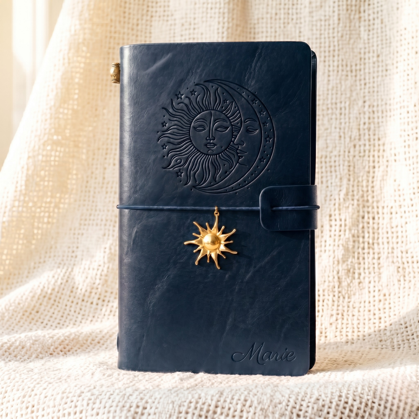 Carnet cuir personnalisé avec pochette zippée et rangements intégrés