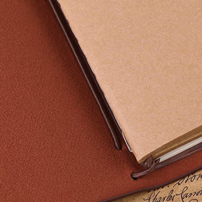 Détail reliure intérieure carnet cuir vegan rechargeable